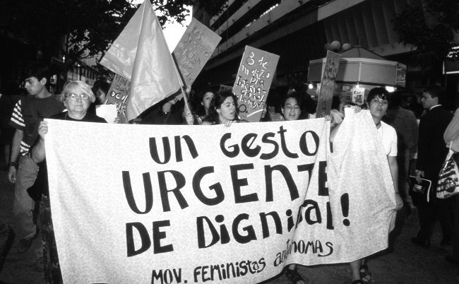 Marcha por el Paseo Ahumada el 8 de marzo de 1996 Marcha por el Paseo Ahumada el 8 de marzo de 1996