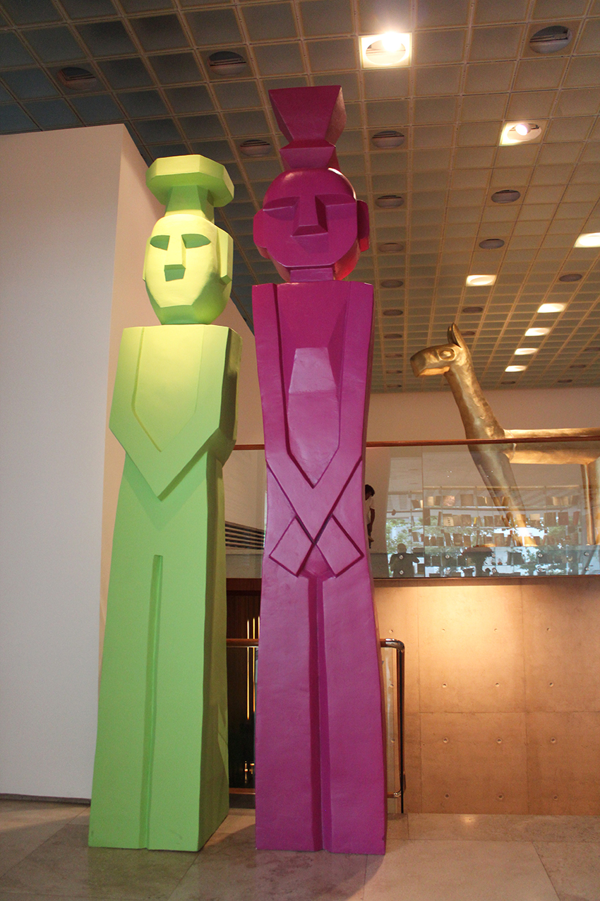 SOUVENIR (vista de la exposición Mitomanías, Galaría Patricia Ready, Santiago, Chile) SOUVENIR (vista de la exposición Mitomanías, Galaría Patricia Ready, Santiago, Chile)